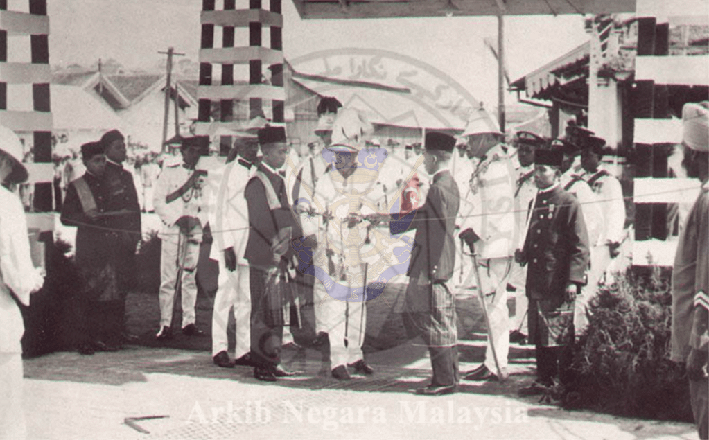 Majlis-Perasmian-Tambak-Johor-1924