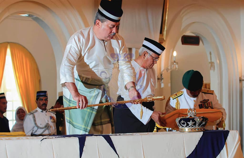 2010-Jan-23-SOJ-Installation-As-Sultan-Johor-Istana-Besar-2