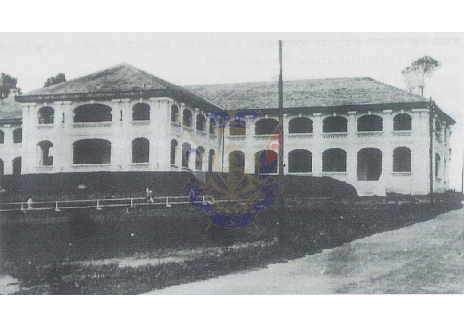 SUMBER-BUKU-SERATUS-TAHUN-PENDIDIKAN-ISLAM-NEGERI-JOHOR-DARUL-TAZIM-PENGARANG-KAMDI-KAMIL-1