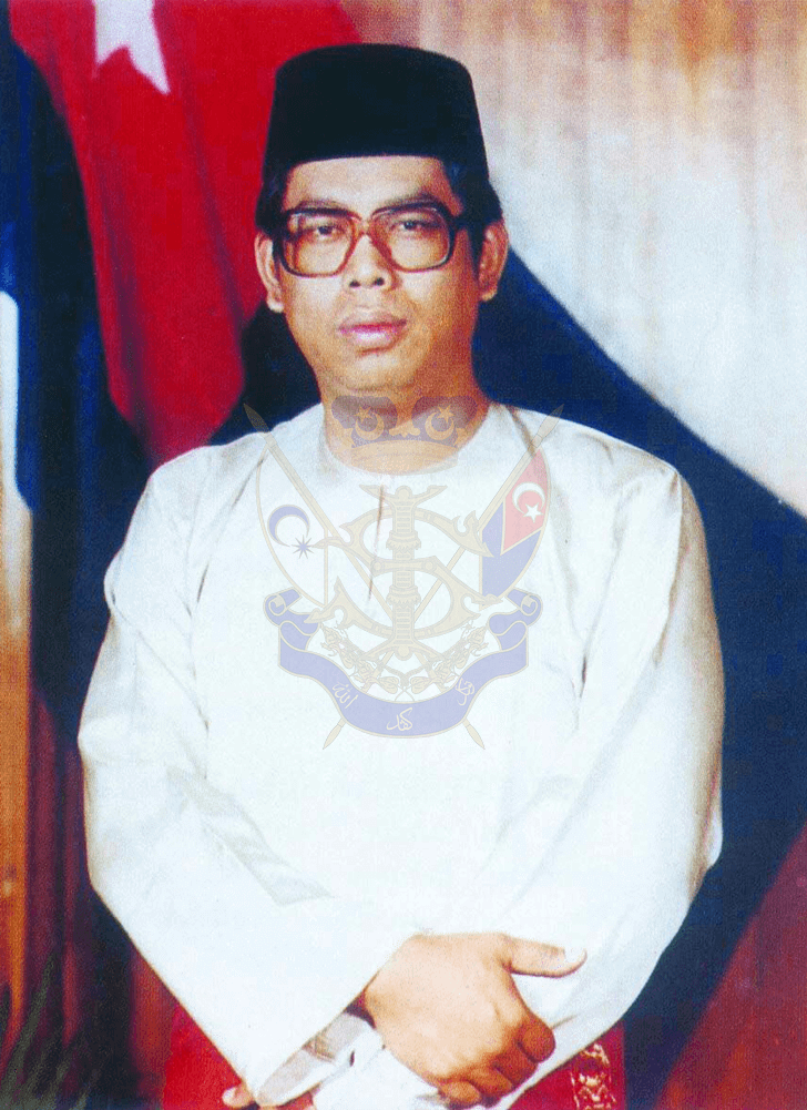 Menteri Besar Ke-12,Dato' Abdul Ajib Ahmad 
(29 April 1982 - 12 Ogos 1986)