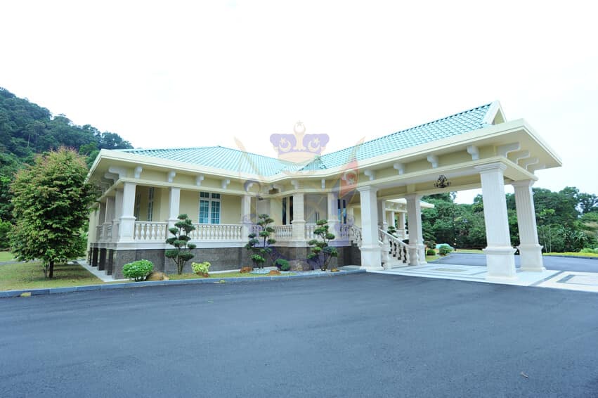 Rumah-Tempat-Datang-Datang-(Istana-Batu-Pahat)-(2)